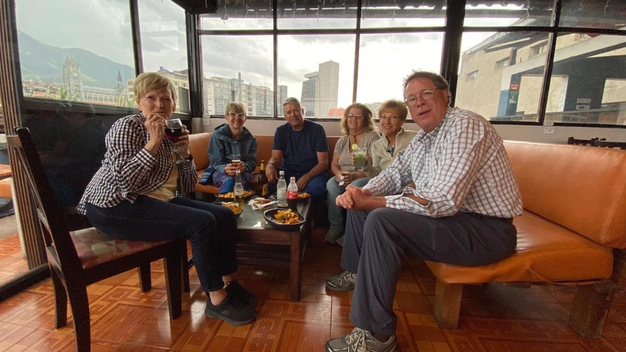 Hostal La Guayunga Rooftop Quito Esterno foto