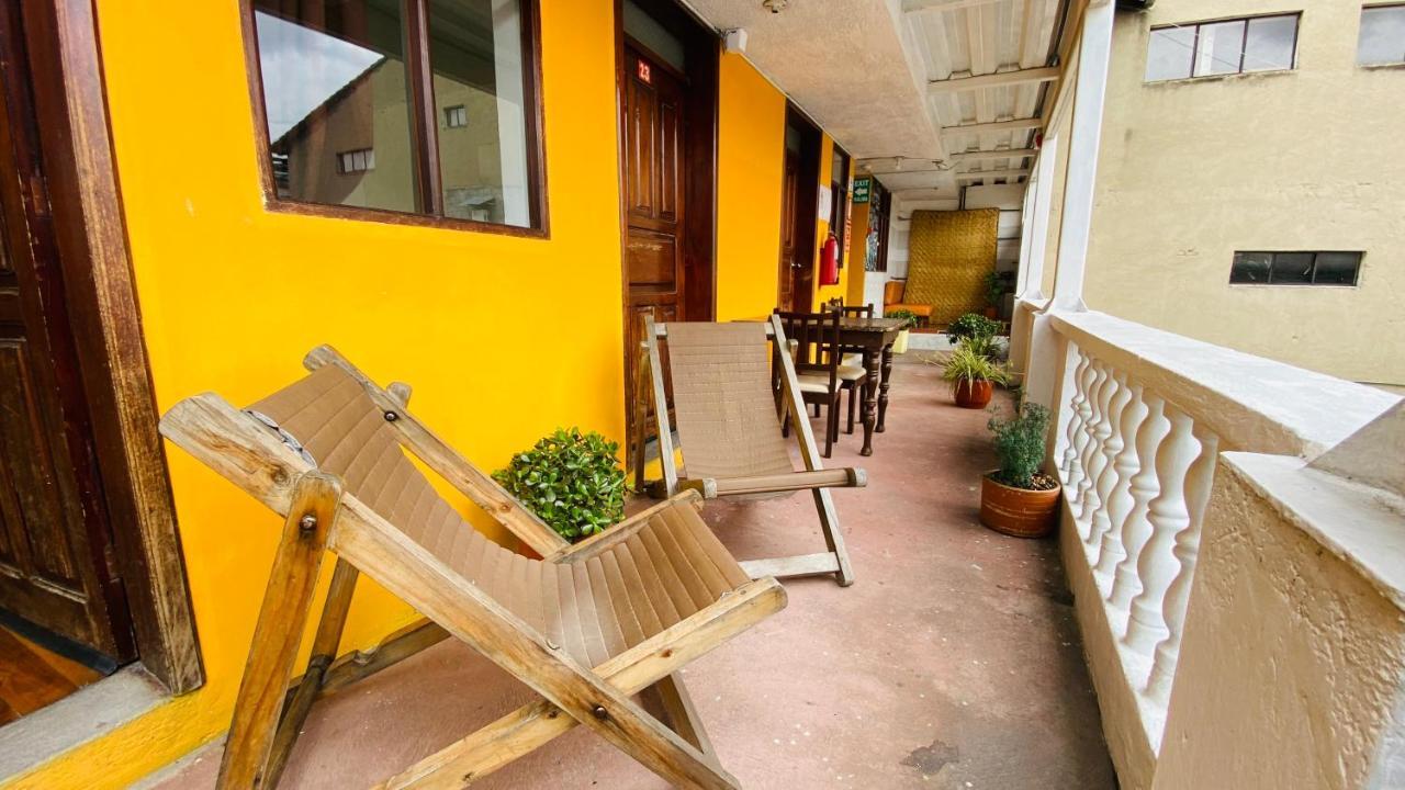 Hostal La Guayunga Rooftop Quito Esterno foto