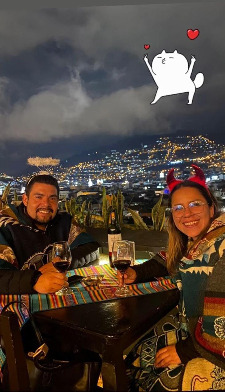 Hostal La Guayunga Rooftop Quito Esterno foto